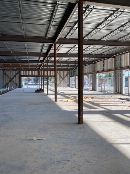 More Photos Of 21150 IH 35, Kyle Freestanding For Lease