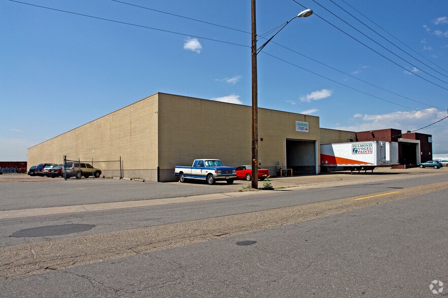 More Photos Of 4500 E 48th Ave, Denver Warehouse For Lease