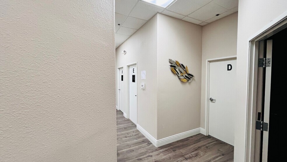 More Photos Of 15447 Anacapa Rd, Victorville Loft Creative Space For Sale