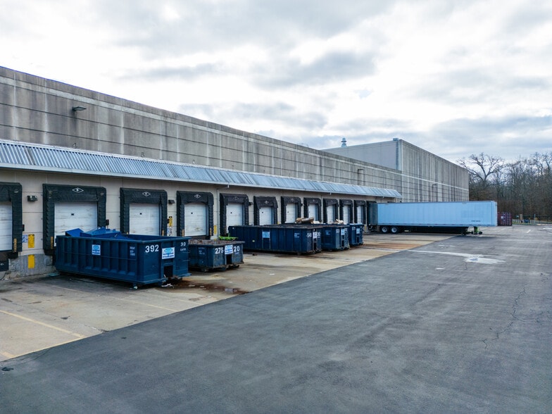 More Photos Of 15 Sylvan Way, Parsippany Light Distribution For Sale