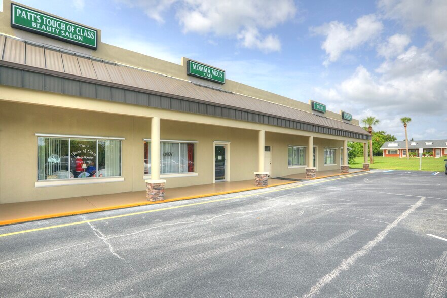 More Photos Of 8530 US Highway 1, Sebastian Storefront Retail Office For Sale
