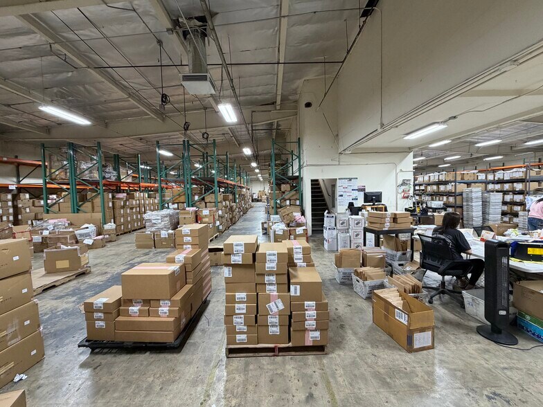 More Photos Of 9323 Rush St, South El Monte Manufacturing For Sale