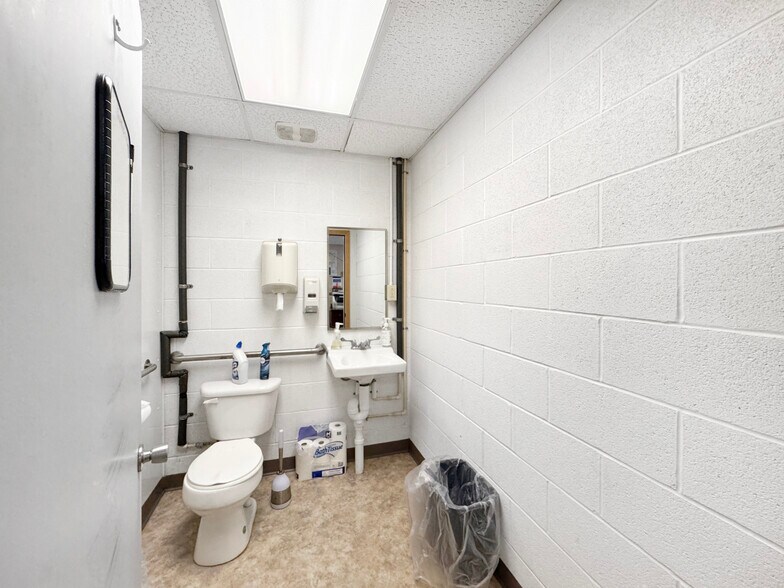 More Photos Of 151 Slaughter House Rd, Claysburg Warehouse For Sale