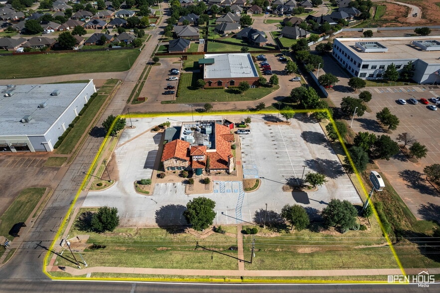 More Photos Of 4330 Kell Blvd, Wichita Falls Restaurant For Sale