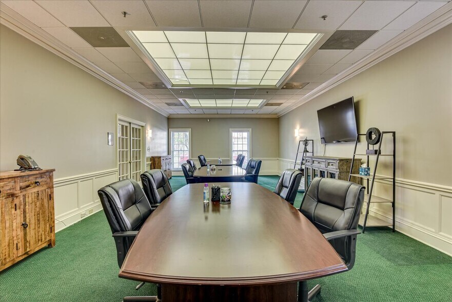 More Photos Of 624 Ellis St, Augusta Office For Sale