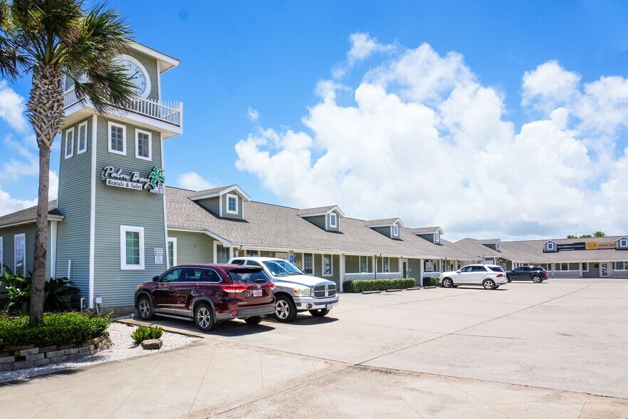 More Photos Of 15217 S Padre Island Dr, Corpus Christi Office For Lease