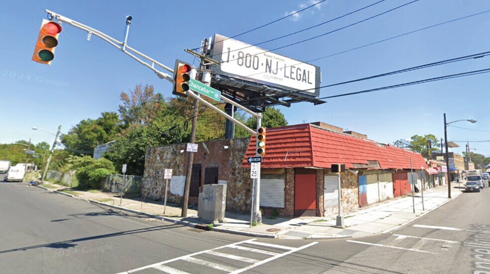 Primary Photo Of 425-431 Chancellor Ave, Newark Storefront For Sale