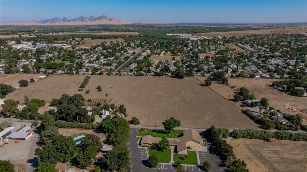More Photos Of 1425 5th St, Colusa Land For Sale
