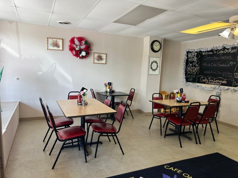 More Photos Of 118 Main st, Auburn Restaurant For Sale