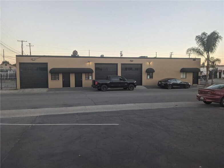 Primary Photo Of 536 W Mountain View Ave, La Habra Warehouse For Sale
