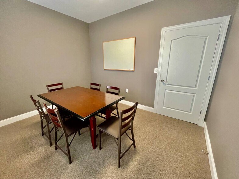 More Photos Of 3105 Creekside Village Dr, Kennesaw Office For Sale