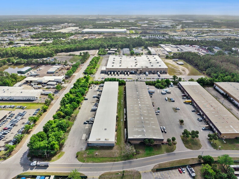 More Photos Of 10207-10235 General Dr, Orlando Warehouse For Sale