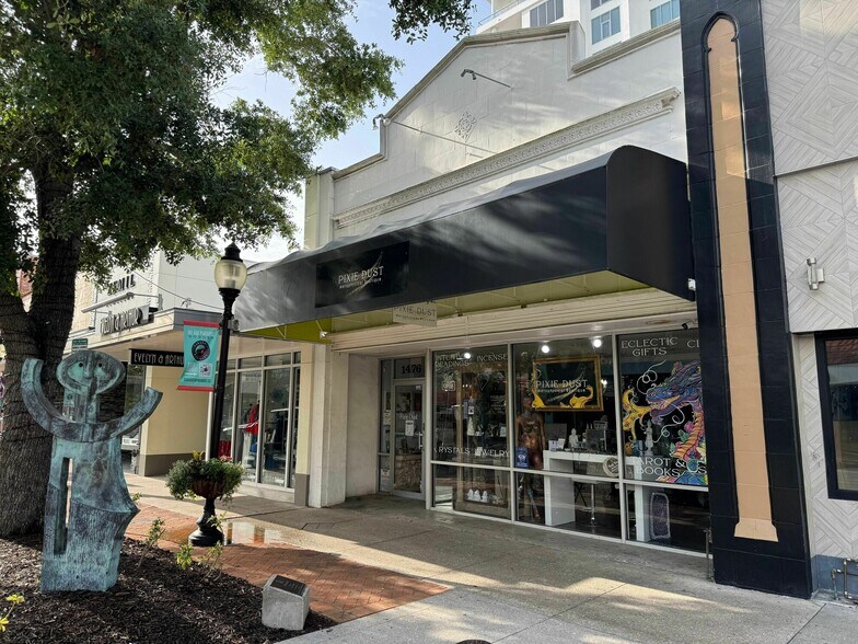 Primary Photo Of 1476 Main St, Sarasota Storefront For Sale