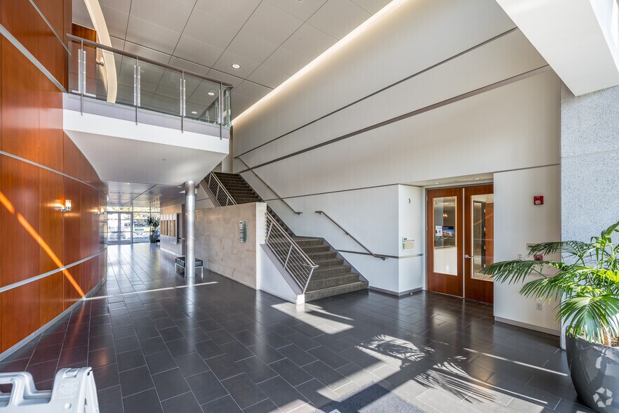 More Photos Of 1375 Exposition Blvd, Sacramento Office For Lease