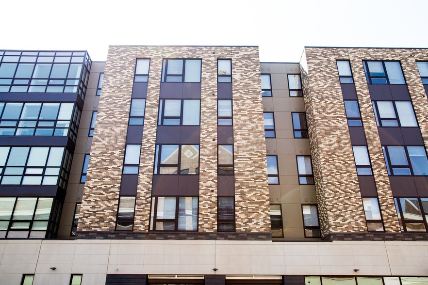 More Photos Of 649 Cherry St, Terre Haute Apartments For Lease