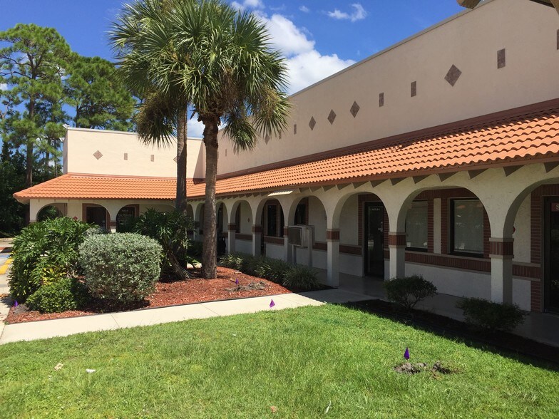More Photos Of 4120 Tamiami Trl, Port Charlotte Medical For Lease
