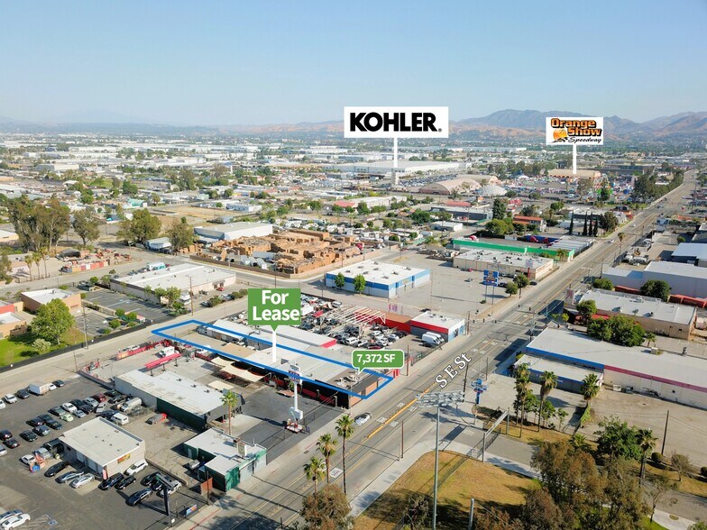 More Photos Of 263 S E St, San Bernardino Showroom For Lease