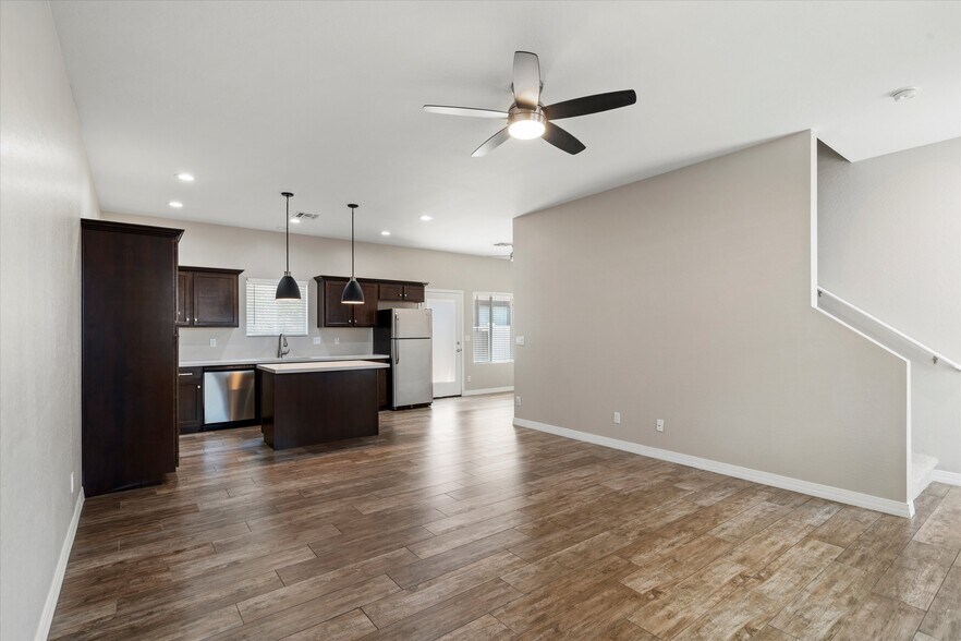 More Photos Of , Phoenix Multifamily For Sale