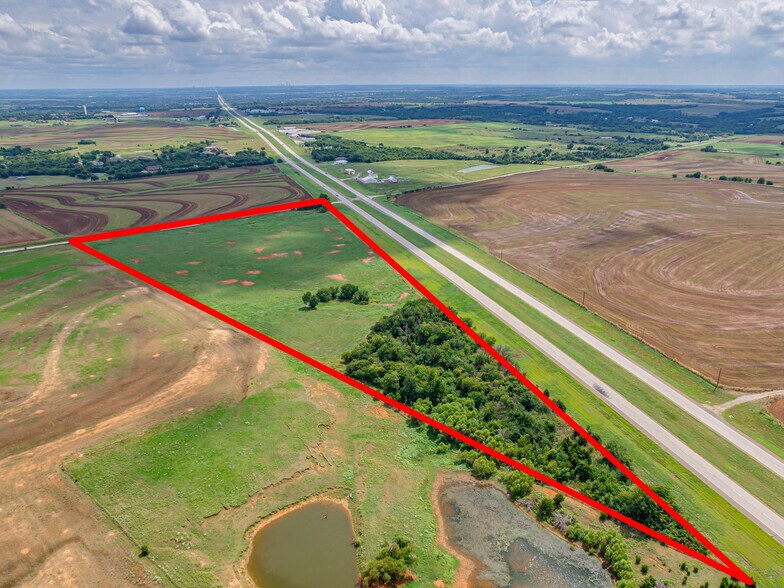 More Photos Of Northwest Expy, Yukon Land For Sale