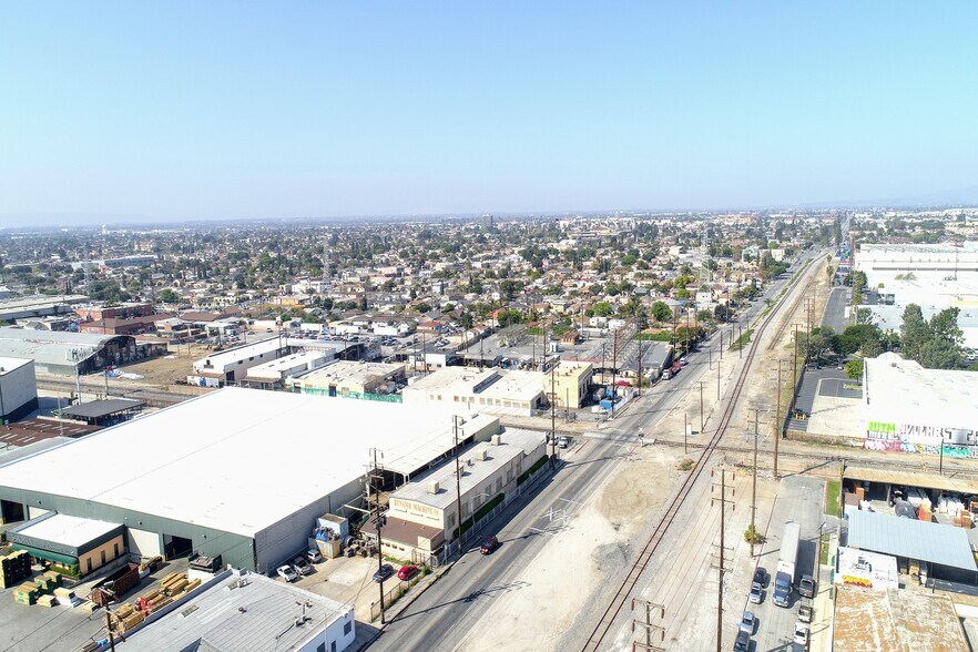 More Photos Of 3400-3470 Randolph St, Huntington Park Warehouse For Lease
