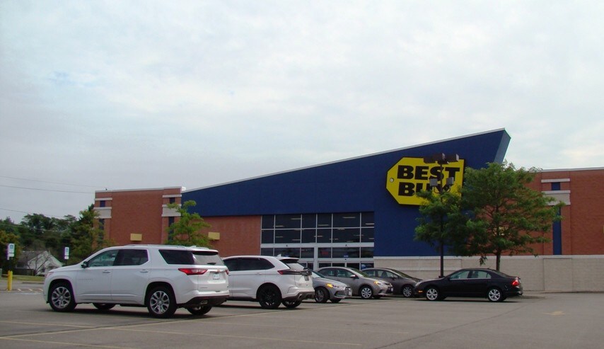 More Photos Of 36200 Detroit Rd, Avon Freestanding For Sale