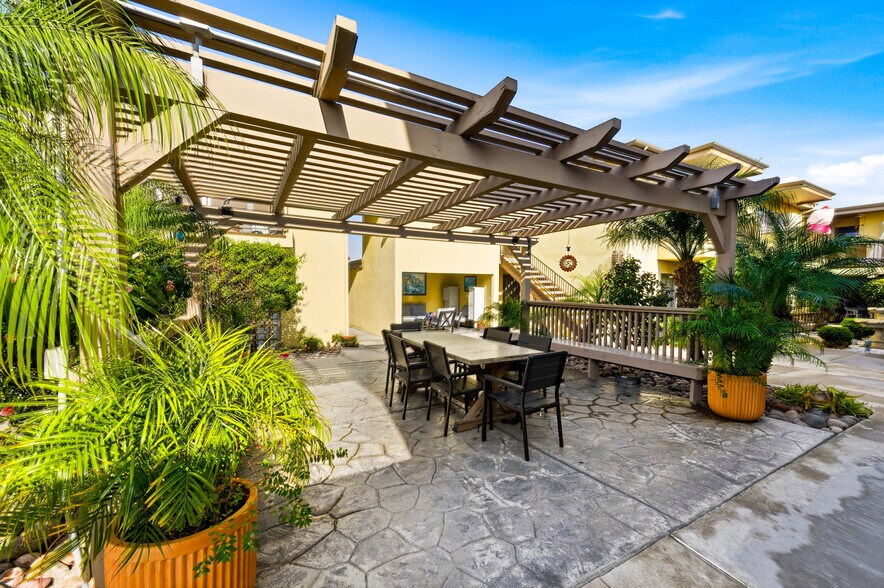 More Photos Of 122 3rd Ave, Chula Vista Apartments For Sale