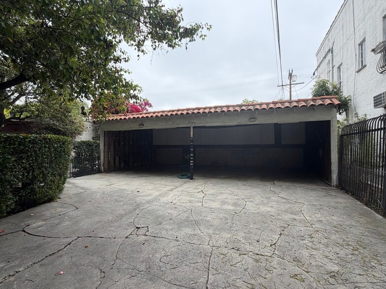 More Photos Of , West Hollywood Multifamily For Sale