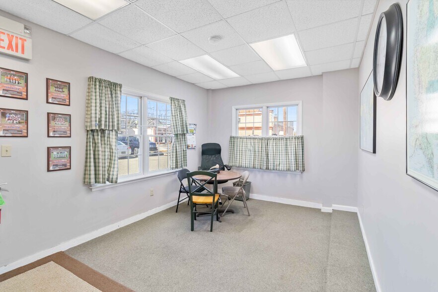 More Photos Of 175 Speedwell Ave, Morris Plains Freestanding For Sale