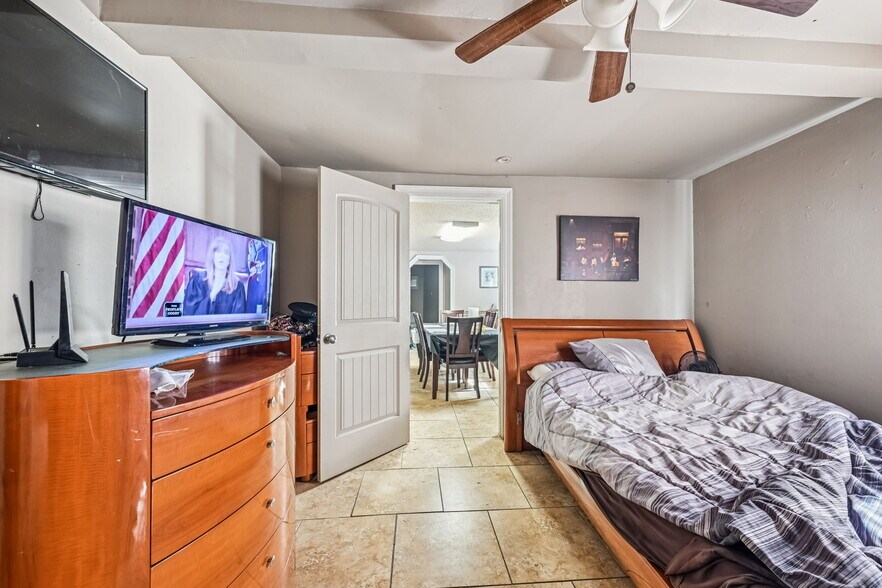 More Photos Of 906 Verret St, New Orleans Multifamily For Sale