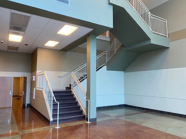 More Photos Of 4647 Logistics Dr, Stockton Distribution For Lease