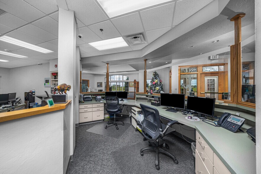 More Photos Of 4920 SW Lee Blvd, Lawton Medical For Lease