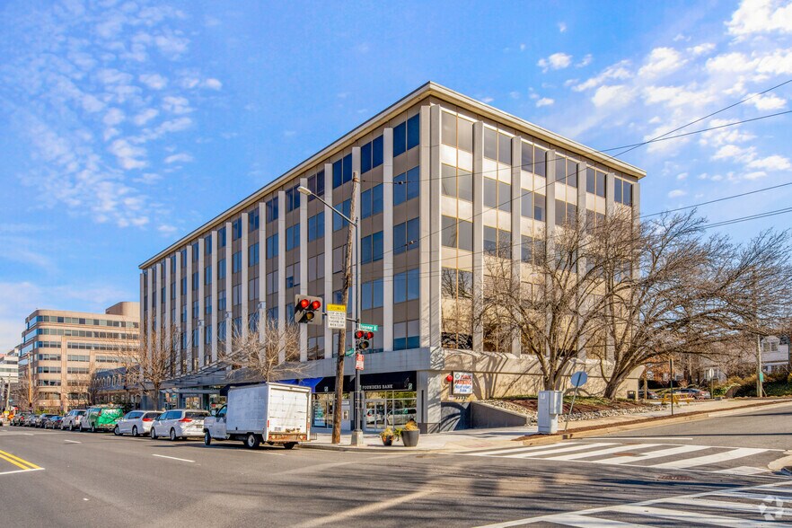More Photos Of 5225 Wisconsin Ave NW, Washington Medical For Lease