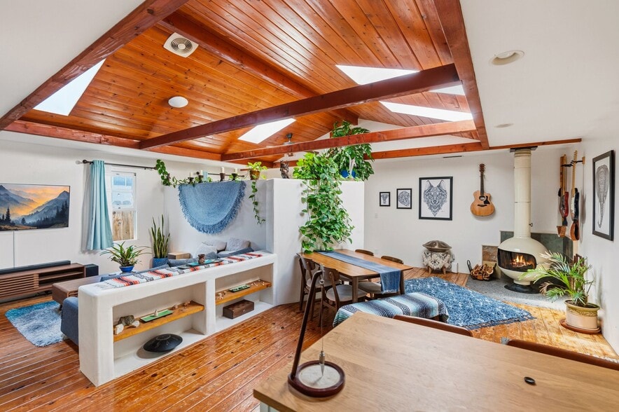 More Photos Of 273 Hillcrest Dr, Encinitas Apartments For Sale