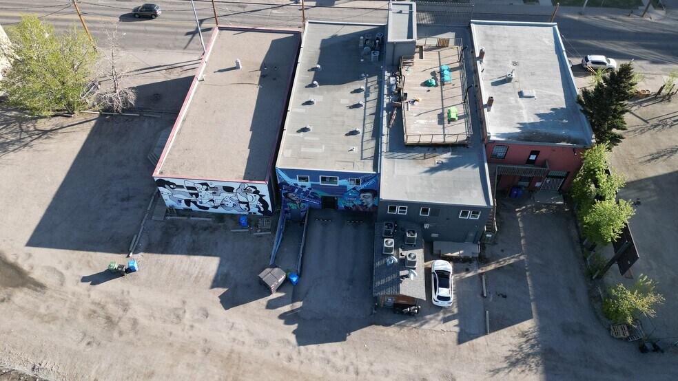 More Photos Of 917 9th Ave SE, Calgary General Retail For Lease