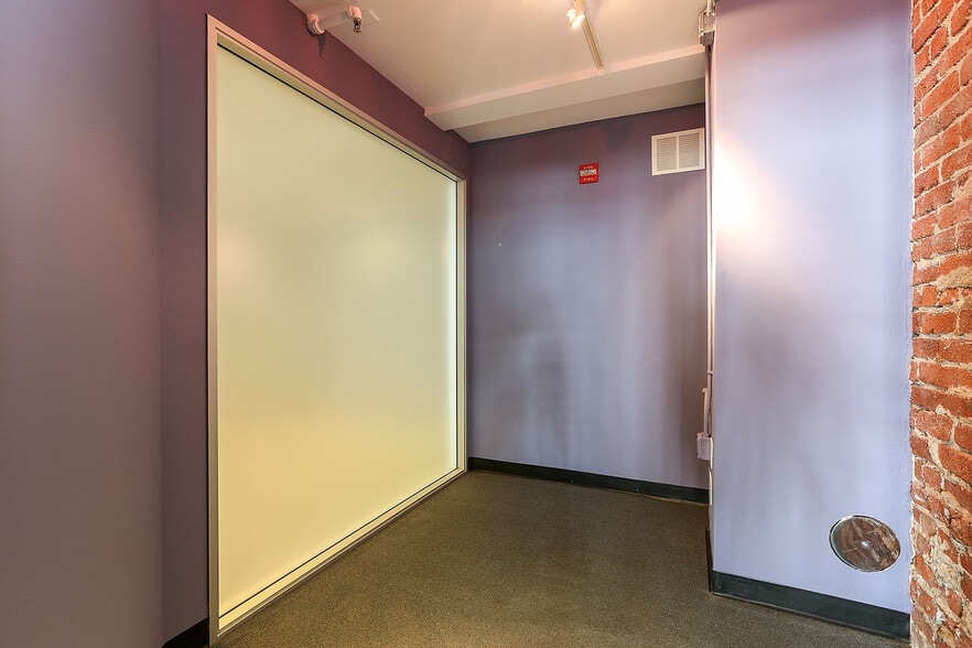 More Photos Of 1233-1235 Howard St, San Francisco Office For Sale