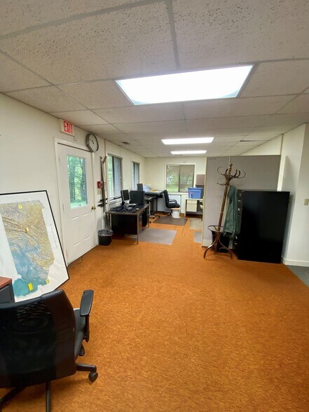 More Photos Of 3343 Mineral Dr, Earlysville Medical For Lease