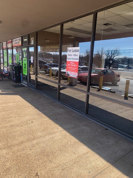 More Photos Of 3265-3277 Austin Peay Hwy, Memphis Unknown For Lease