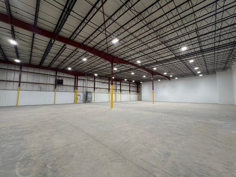 More Photos Of 3030 Kutztown Rd, Reading Warehouse For Lease