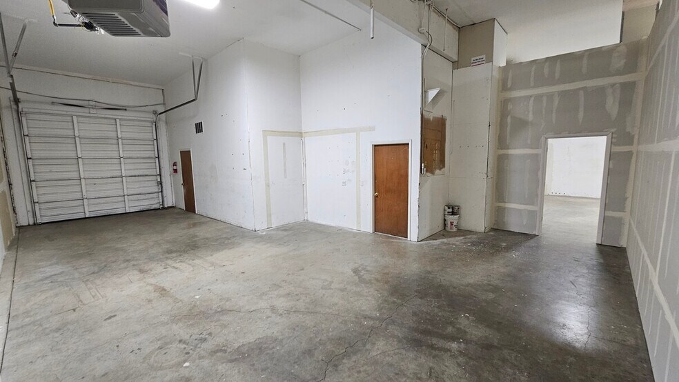 More Photos Of 12100 W 52nd Ave, Wheat Ridge Warehouse For Lease