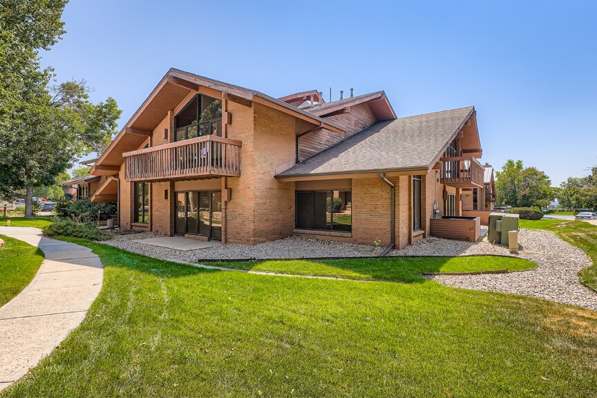 More Photos Of 8771 Wolff Ct, Westminster Office For Sale