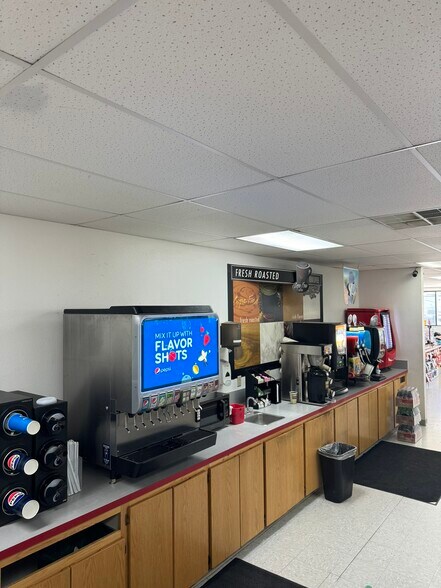More Photos Of 24810 24810 N US-95, Orovada Service Station For Sale
