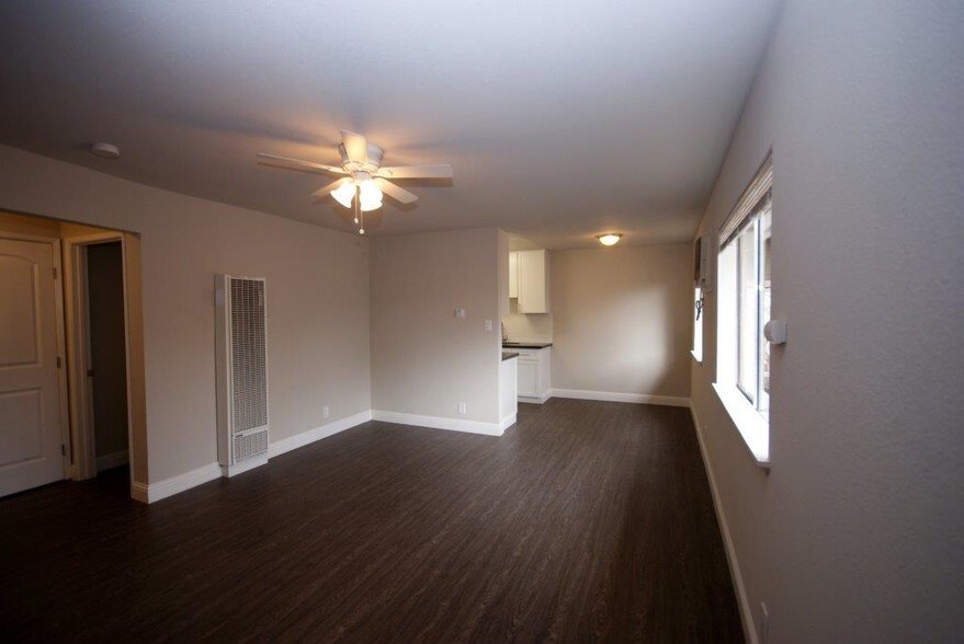 More Photos Of 2412 Q St, Sacramento Apartments For Sale