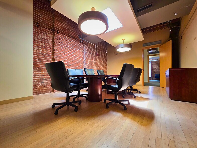More Photos Of 1660 17th St, Denver Office Residential For Sale