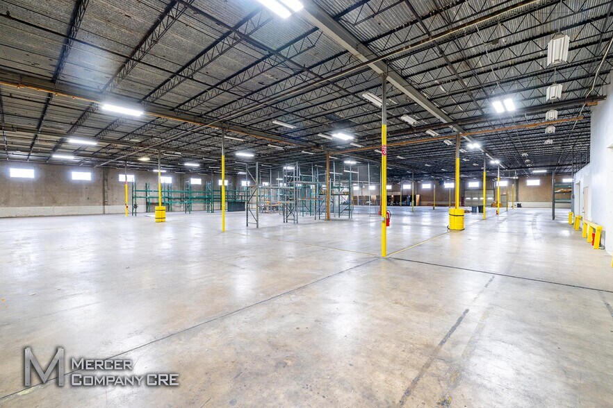 More Photos Of 3300 N Santa Fe Ave, Oklahoma City Warehouse For Sale
