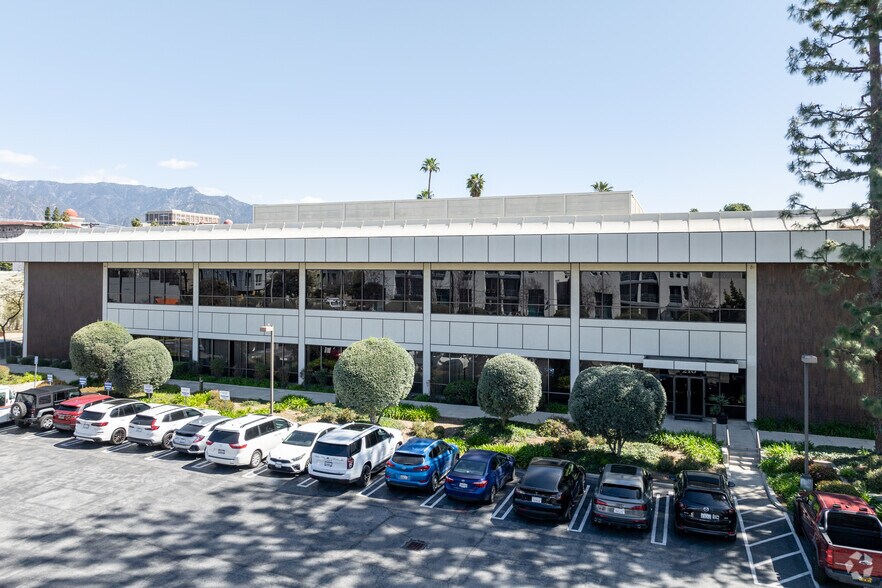 More Photos Of 210 S De Lacey Ave, Pasadena Office For Lease