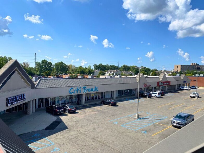 More Photos Of 27425-27565 Michigan Ave, Inkster Unknown For Lease