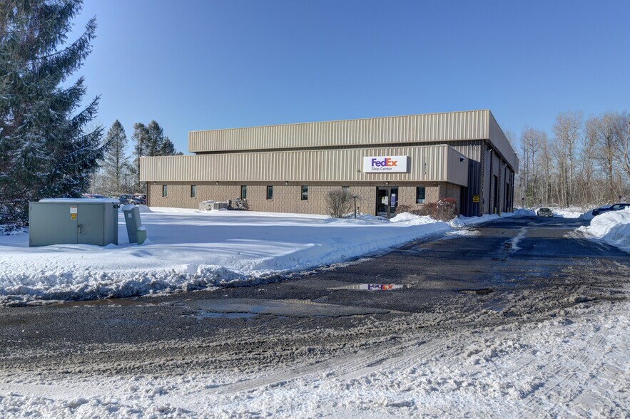 More Photos Of 1 Federico Dr, Pittsfield Light Distribution For Sale