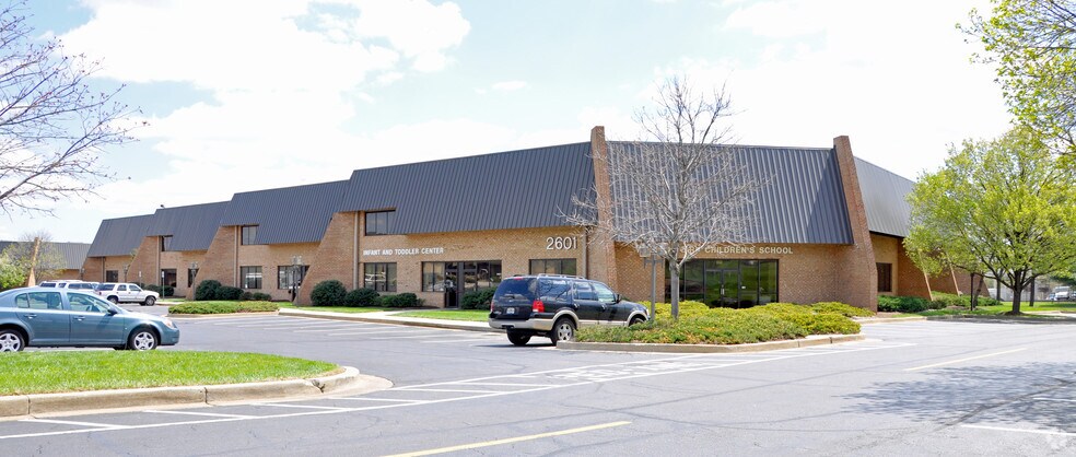 Primary Photo Of 2601 N Rolling Rd, Windsor Mill Flex For Lease