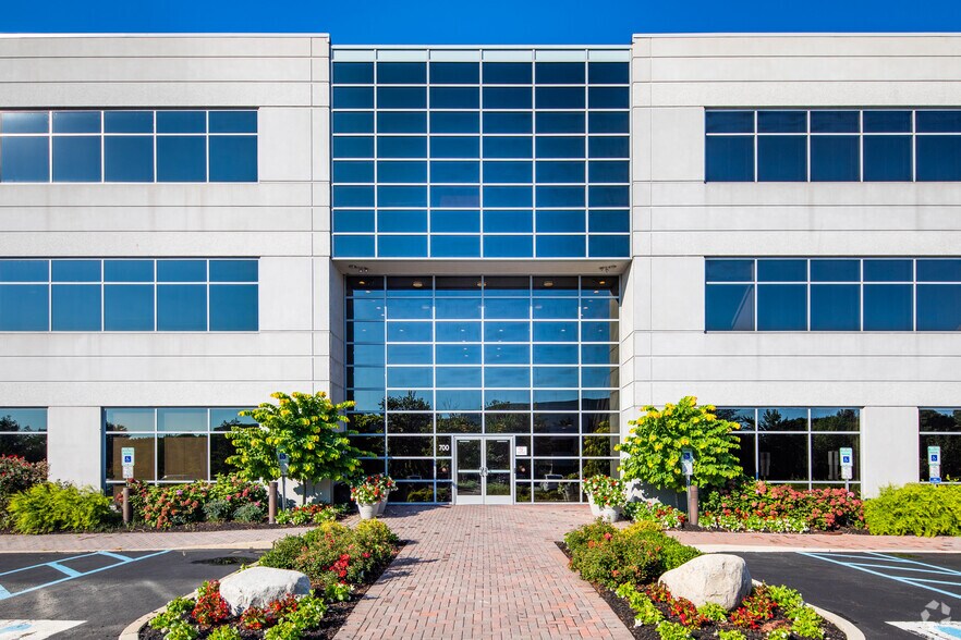 More Photos Of 700 Alexander Park, Princeton Office For Lease
