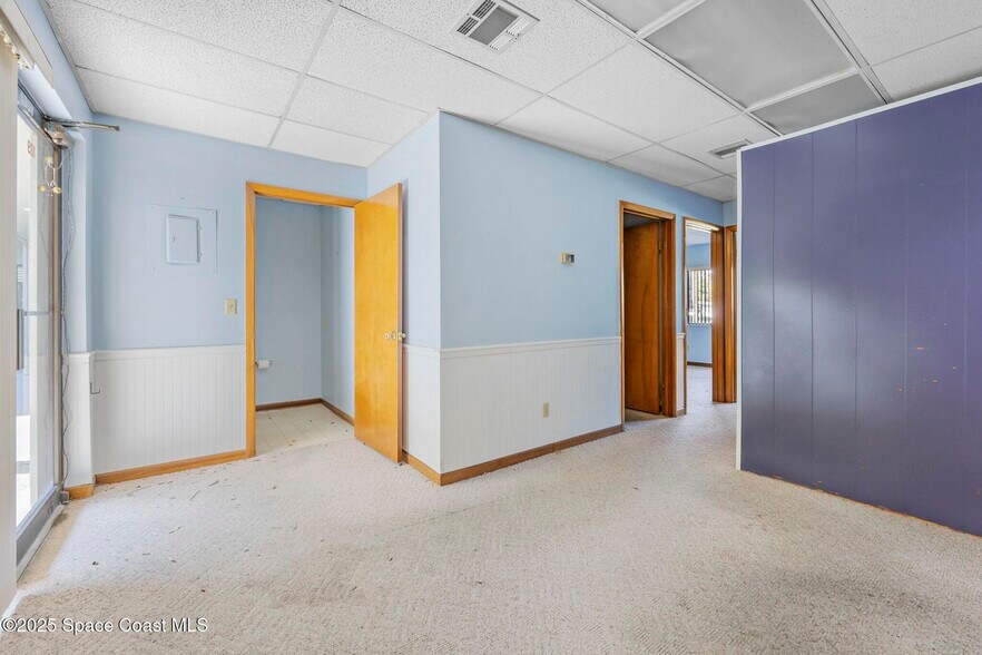 More Photos Of 700 N Wickham Rd, Melbourne Office For Lease